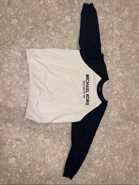 Michael Kors Black & White Raglan Logo Sweatshirt